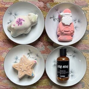 LUSH NWT sleepy bear, Santa, Yog Nog and Star of wonder. Where to start?